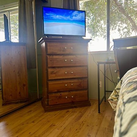 Vineyard Vista Suite With Tv And Private Bathroom Hemet Bagian luar foto