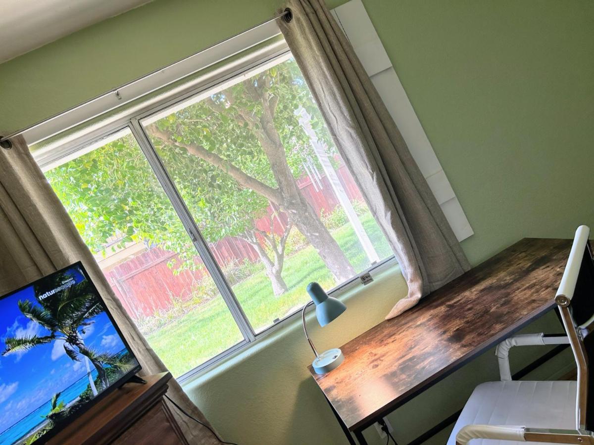 Vineyard Vista Suite With Tv And Private Bathroom Hemet Bagian luar foto